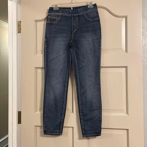 Skinny jeans tribal brand